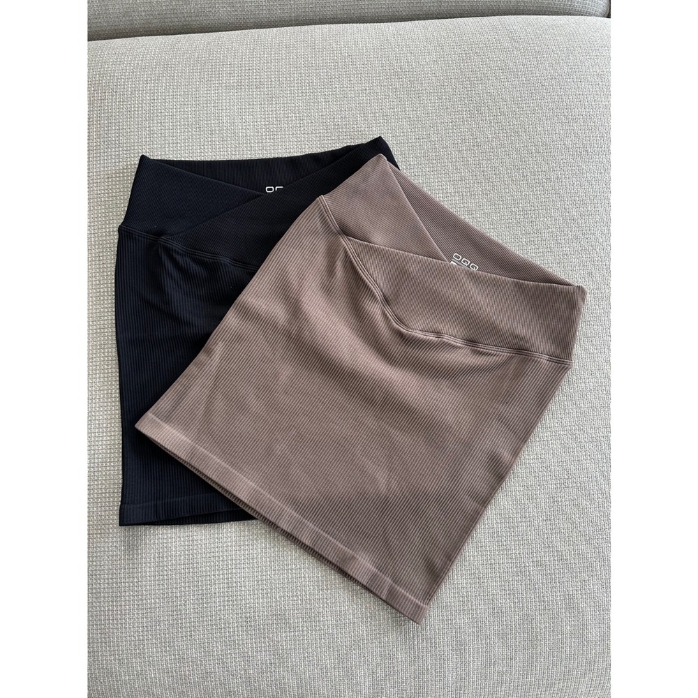 OQQ Ribbed Mini Skirt Set‎ High Waist Cross Over Versatile Stretchy M